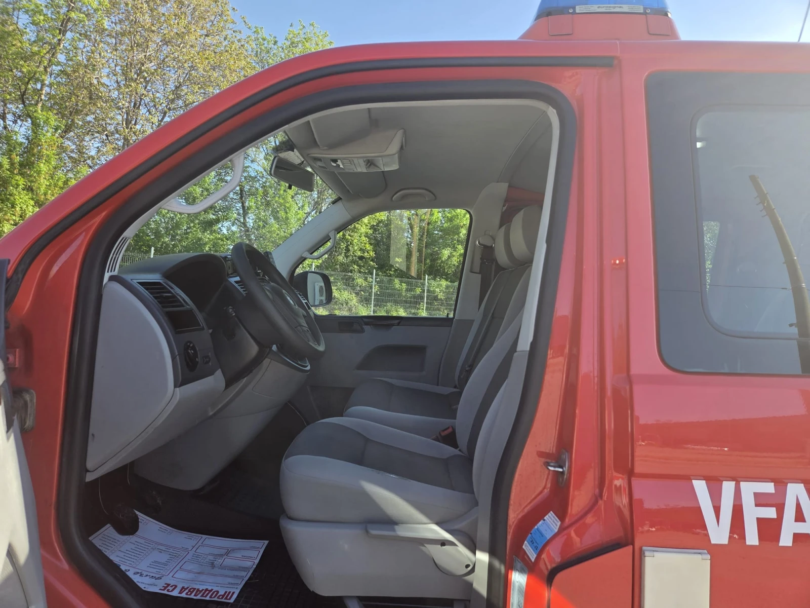 VW Transporter 4x4, 2.0TDI, 140к.с Отличен, снимка 7 - Бусове и автобуси - 54371769