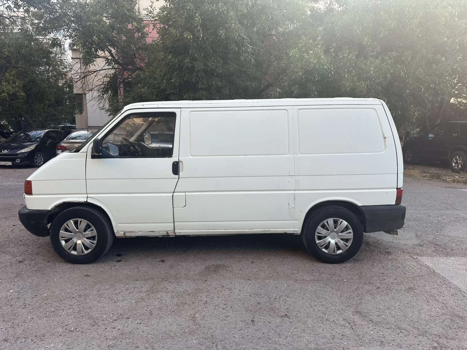VW T4, снимка 7 - Бусове и автобуси - 54986902