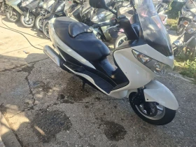 Suzuki Burgman 200ie много запазен оферта, снимка 13