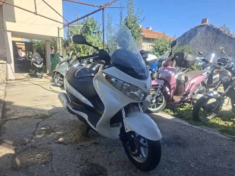 Suzuki Burgman 200ie много запазен оферта, снимка 15 - Мотоциклети и мототехника - 51526073