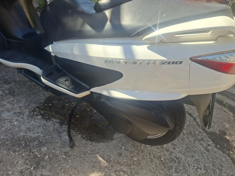Suzuki Burgman 200ie много запазен оферта, снимка 6 - Мотоциклети и мототехника - 51526073