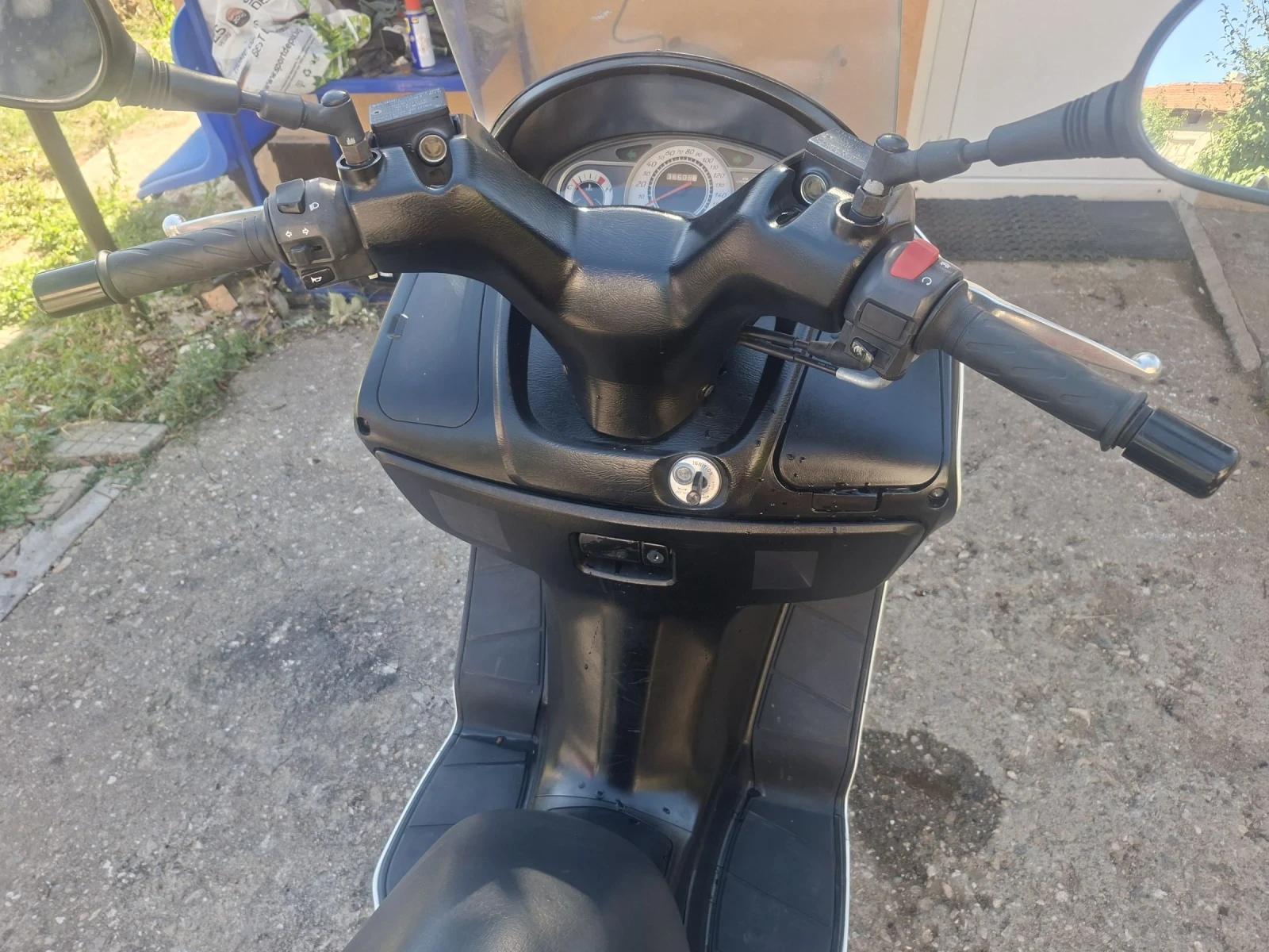 Suzuki Burgman 200ie много запазен оферта - изображение 10