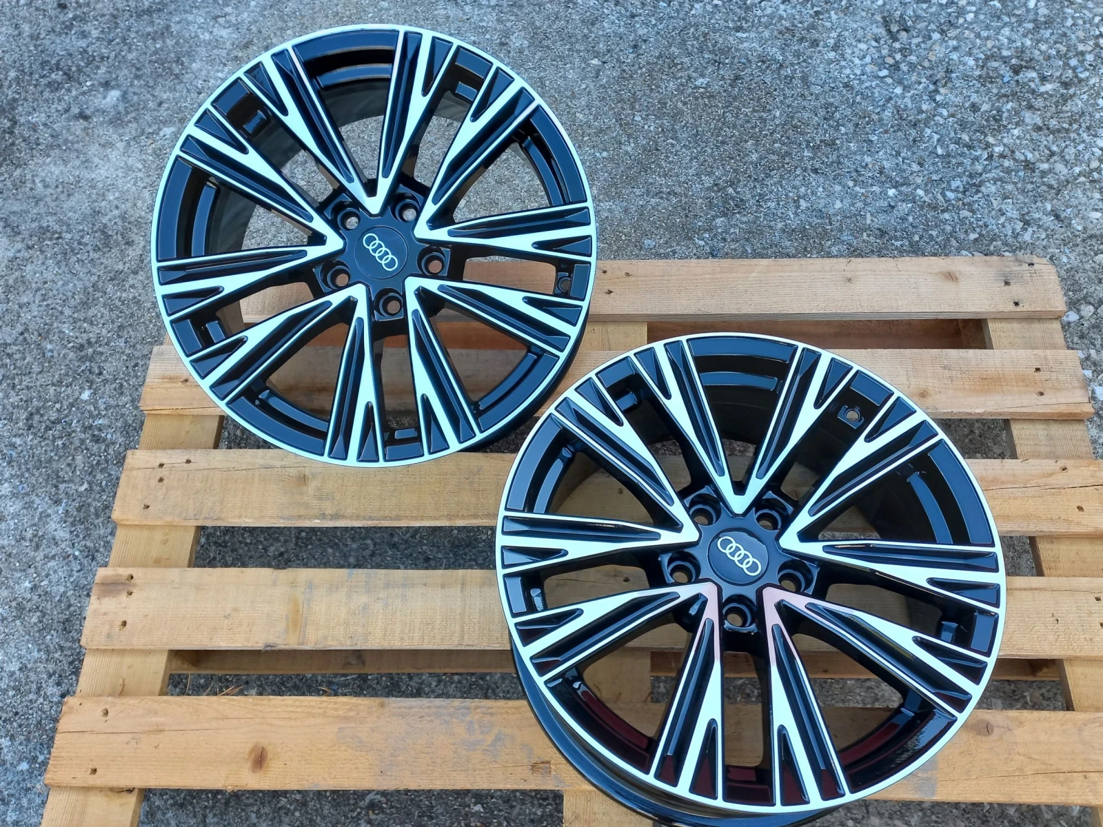 Джанти за Audi, снимка 7 - Гуми и джанти - 55646794