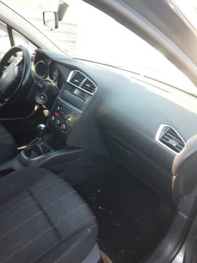 Citroen C4 1.6hdi НА ЧАСТИ , снимка 7
