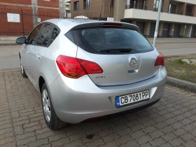 Opel Astra 1.6i АВТОМАТ 190000км, снимка 8