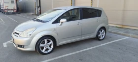 Toyota Corolla verso 2.2 , снимка 3