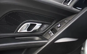 Audi R8 5.2 FSI V10 Quattro, снимка 10 - Автомобили и джипове - 53663974