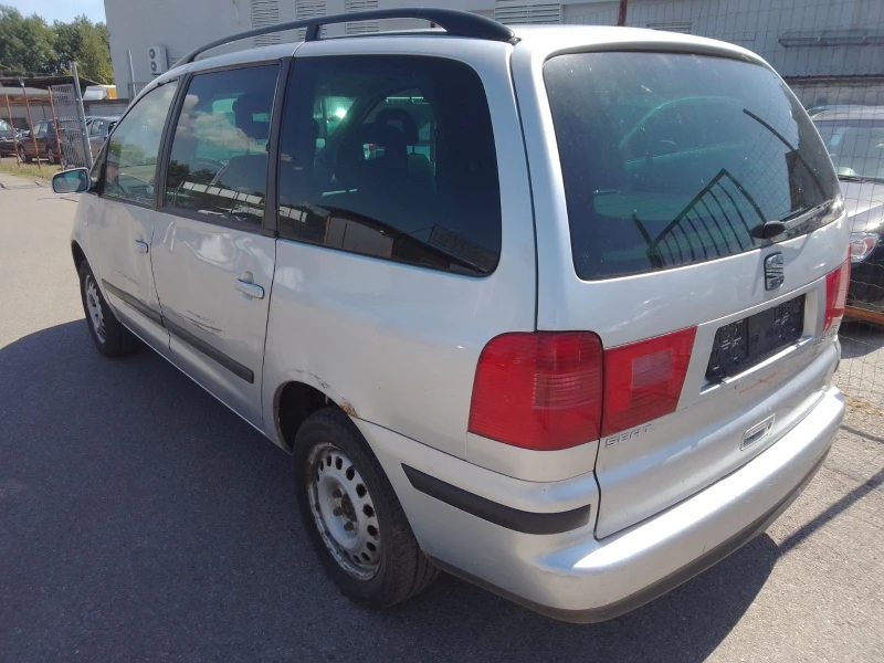 Seat Alhambra 1.9TDI, снимка 6 - Автомобили и джипове - 40838851