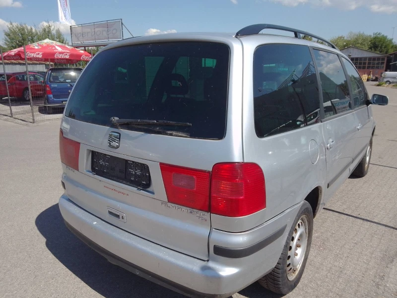 Seat Alhambra 1.9TDI, снимка 9 - Автомобили и джипове - 40838851