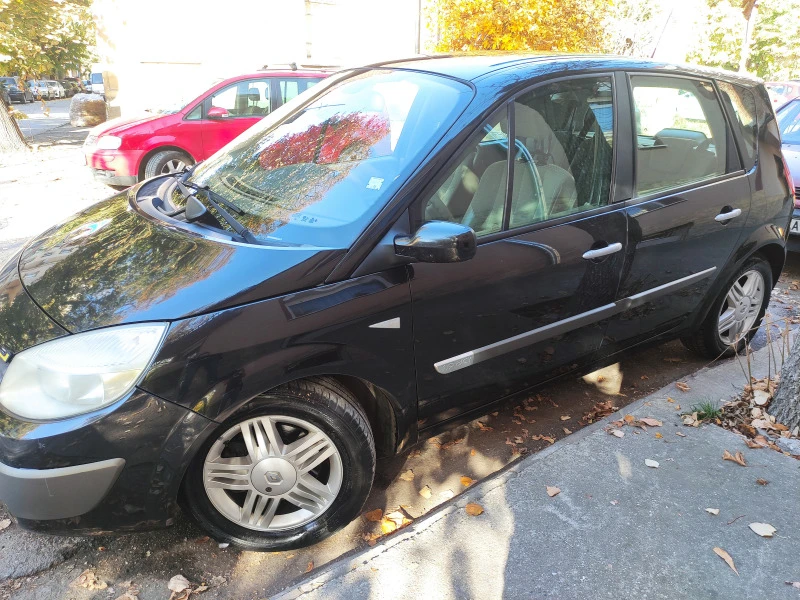 Renault Scenic, снимка 3 - Автомобили и джипове - 44952679