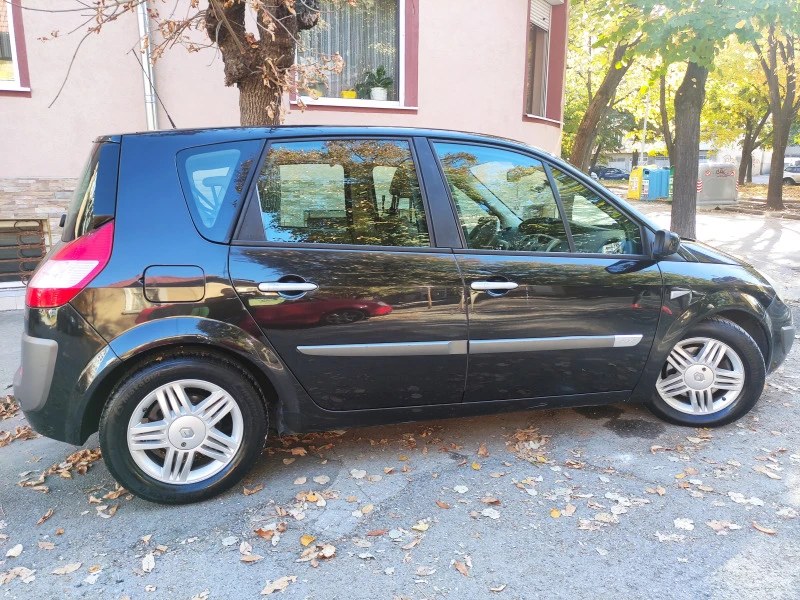 Renault Scenic, снимка 4 - Автомобили и джипове - 44952679