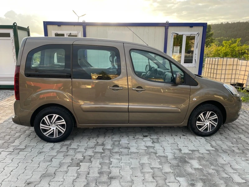 Citroen Berlingo НОВ ВНОС ИТАЛИЯ, снимка 8 - Автомобили и джипове - 45605654