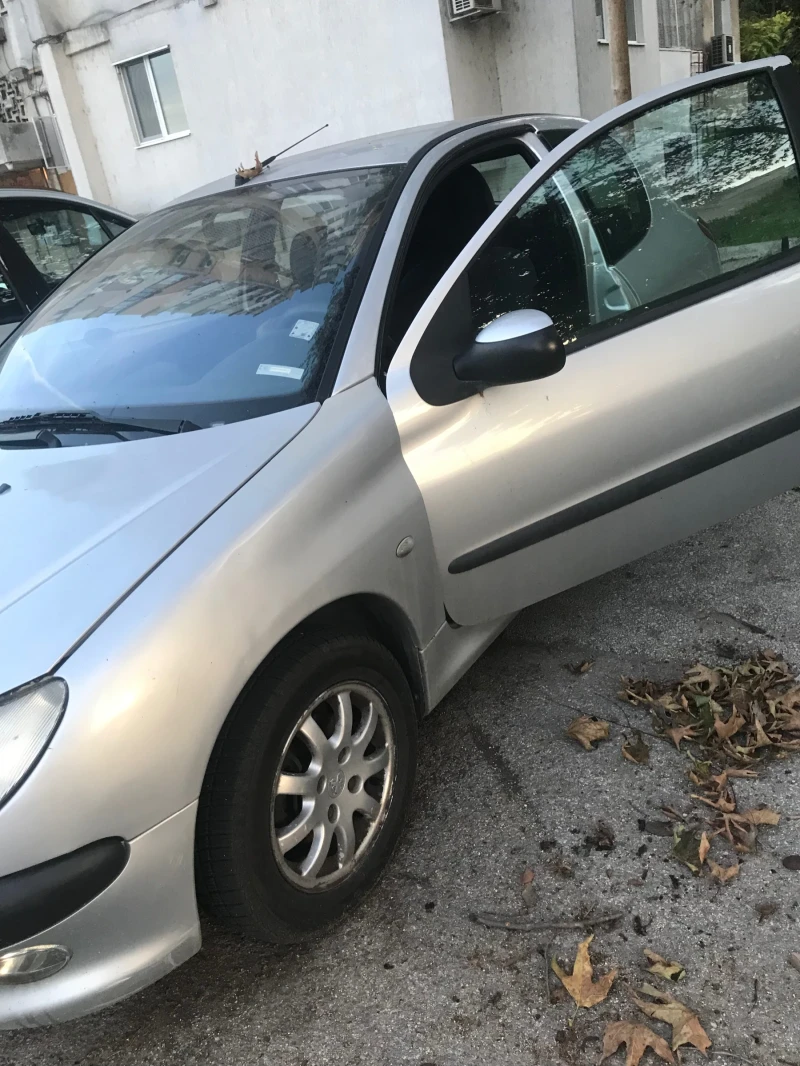 Peugeot 206 1, 4 HDI, снимка 1 - Автомобили и джипове - 48615196