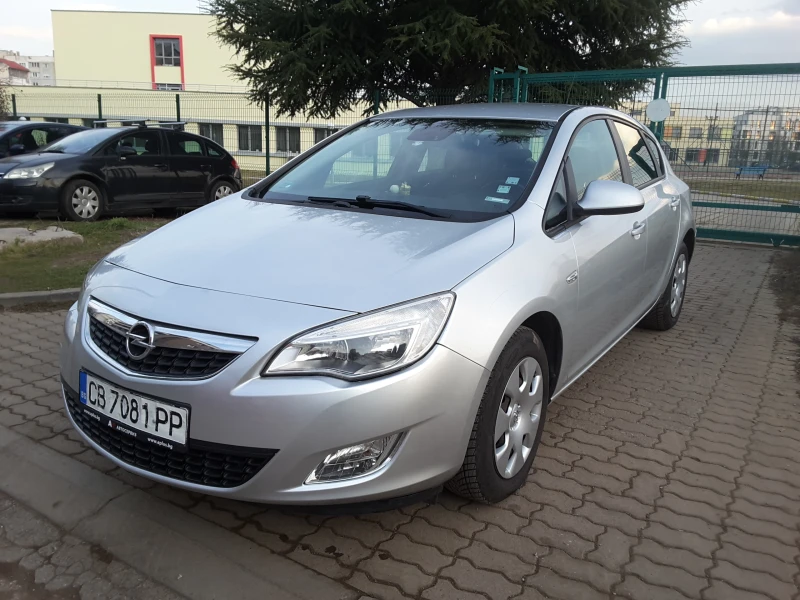 Opel Astra 1.6i АВТОМАТ 190000км, снимка 3 - Автомобили и джипове - 48926416