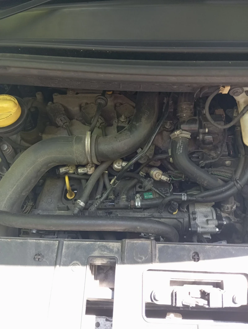 Renault Scenic 1.2 TCE + Газ.инж ПРОМОЦИЯ 10 000 ЛВ, снимка 10 - Автомобили и джипове - 52064828