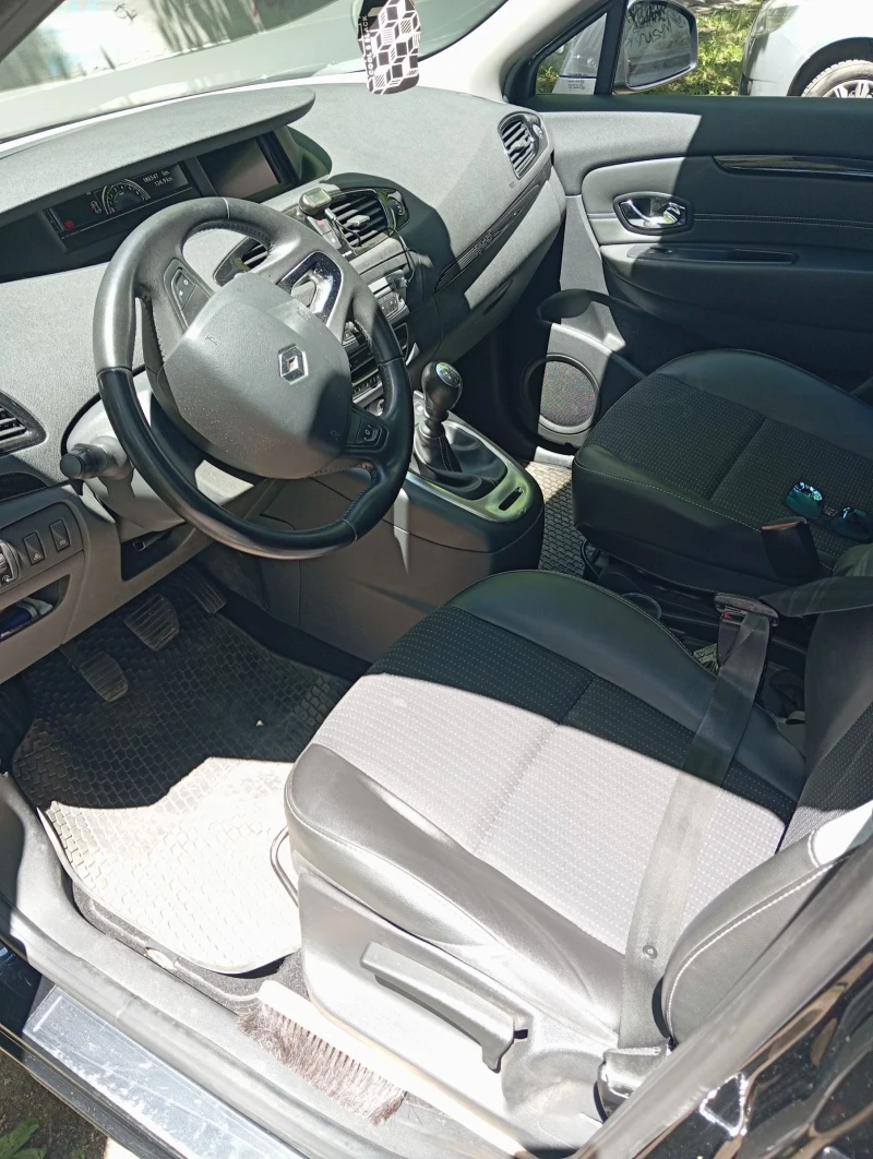 Renault Scenic 1.2 TCE + Газ.инж ПРОМОЦИЯ 10 000 ЛВ, снимка 7 - Автомобили и джипове - 52064828