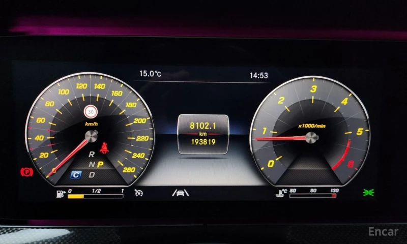 Mercedes-Benz CLS 300, снимка 8 - Автомобили и джипове - 52771979