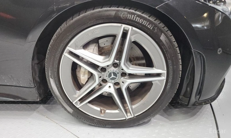 Mercedes-Benz CLS 300, снимка 5 - Автомобили и джипове - 52771979