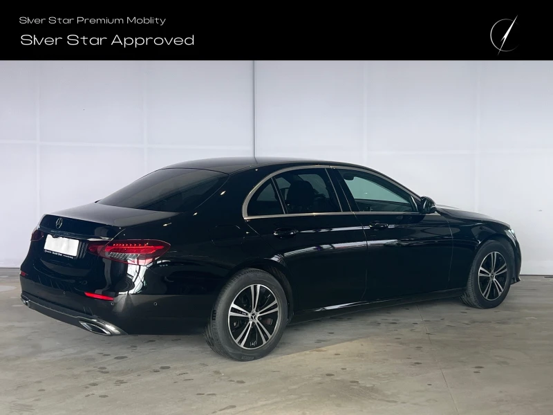Mercedes-Benz E 220 d 4MATIC, снимка 4 - Автомобили и джипове - 53396523