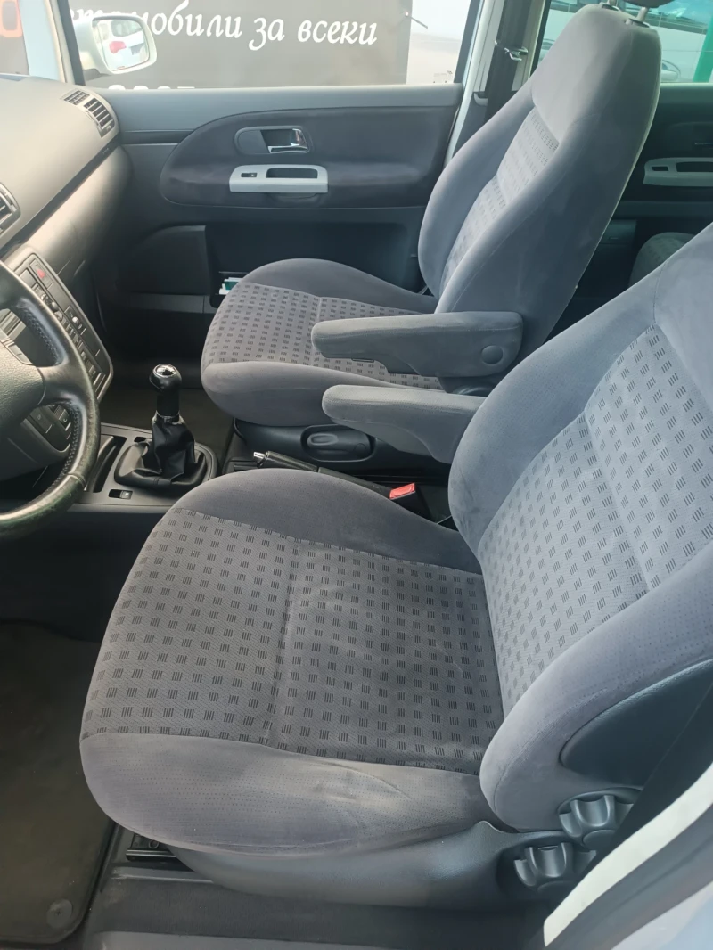 VW Sharan 1, 9 tDi, 131к.с., LUX изпълнение, ЛИЗИНГ , снимка 11 - Автомобили и джипове - 53396939