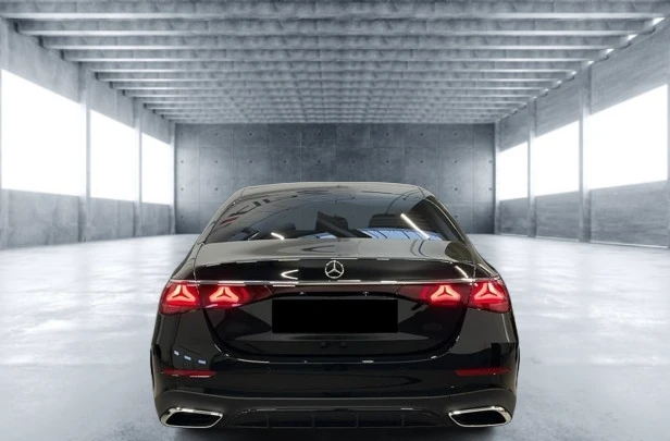 Mercedes-Benz E 450 4Matic = AMG Line = Premium Гаранция - изображение 2