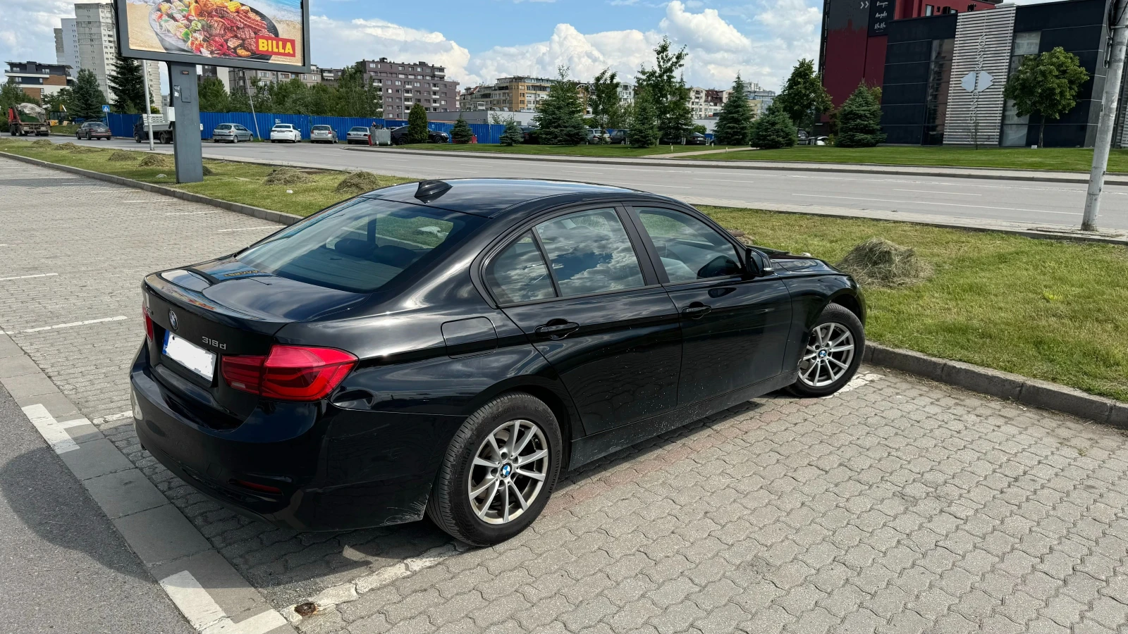 BMW 318 D xDrive 2.0D B47 - изображение 4