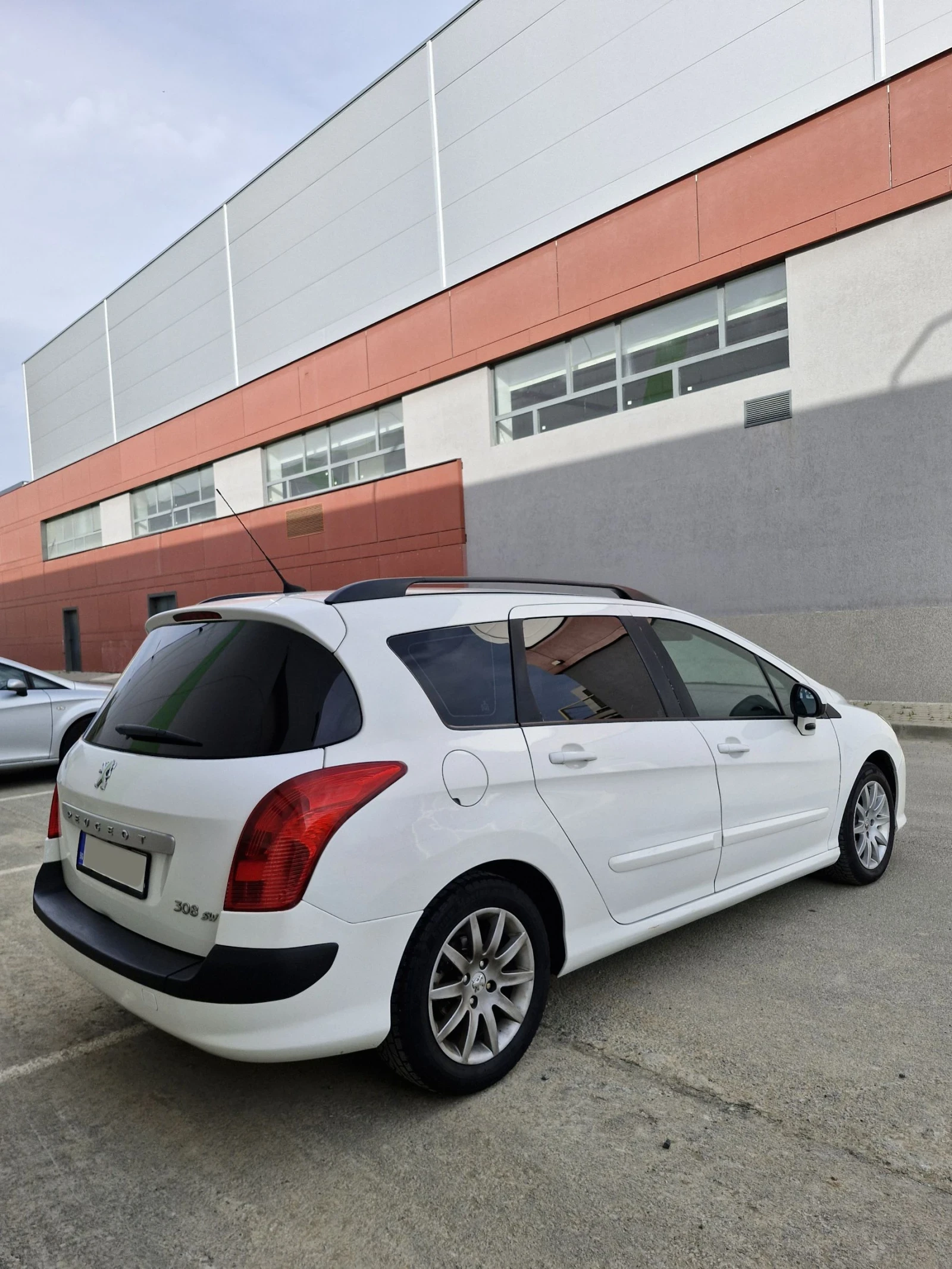 Peugeot 308 1.6 HDi - изображение 6