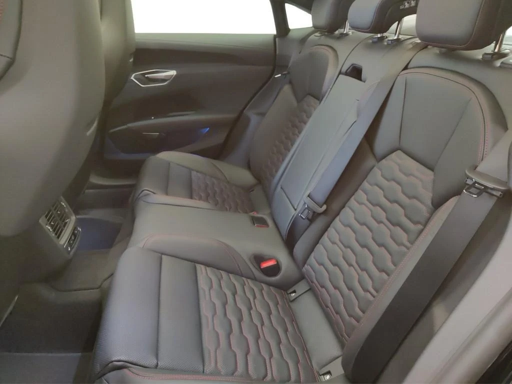 Audi E-Tron GT S QUATTRO PANO NAVI 360 CAMERA HEAD UP  | Mobile.bg   11