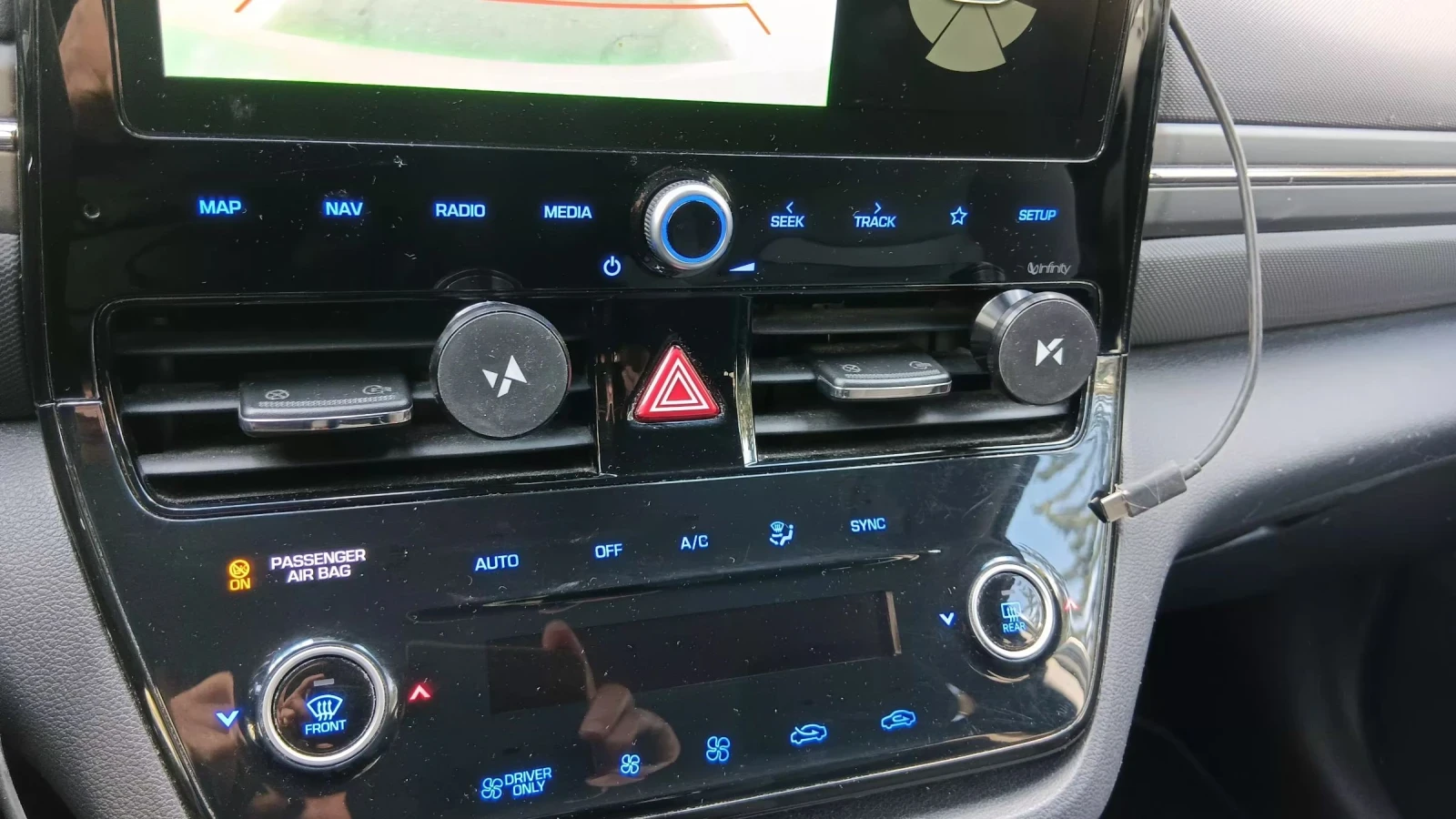 Hyundai Ioniq Такси  - изображение 9