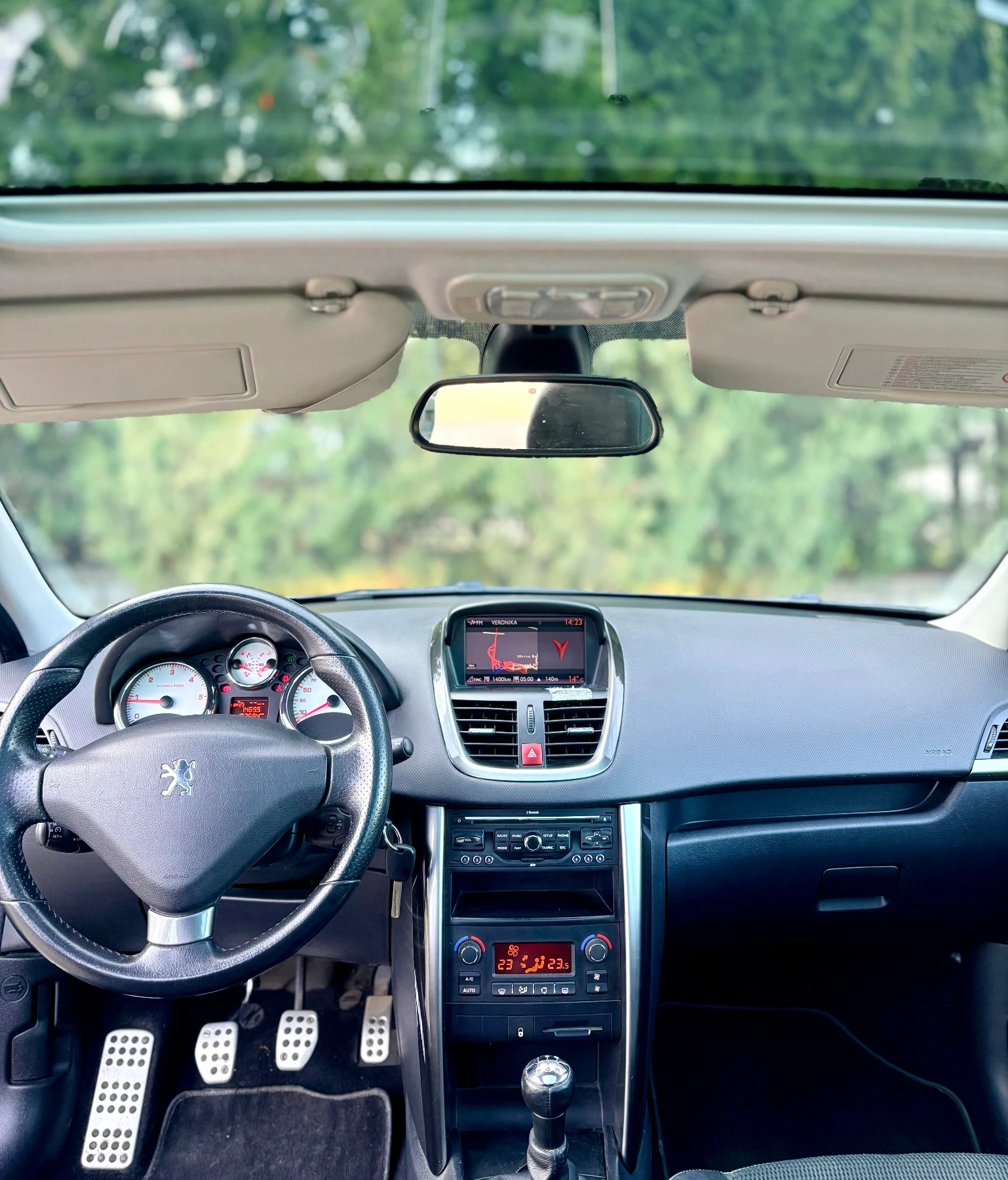 Peugeot 207 1.6 HDI CROSS, снимка 11 - Автомобили и джипове - 53497596