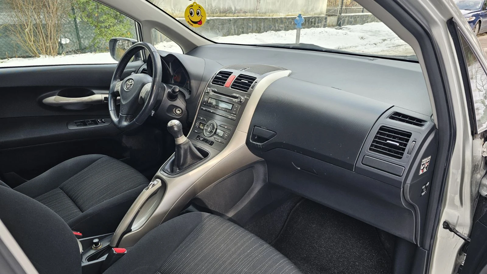 Toyota Auris 1.6 | Mobile.bg � ����������� 11