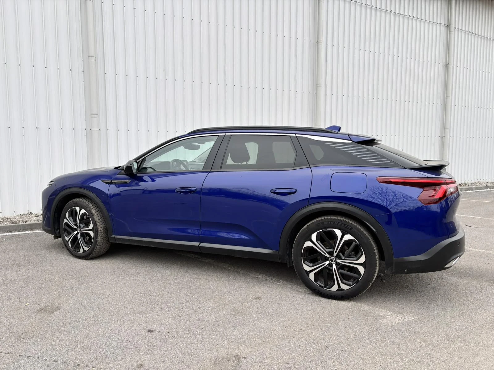 Citroen C5X CITROEN C5 X PLUG IN-HYBRID 225 EAT8 ����� SHINE. | Mobile.bg � ����������� 8