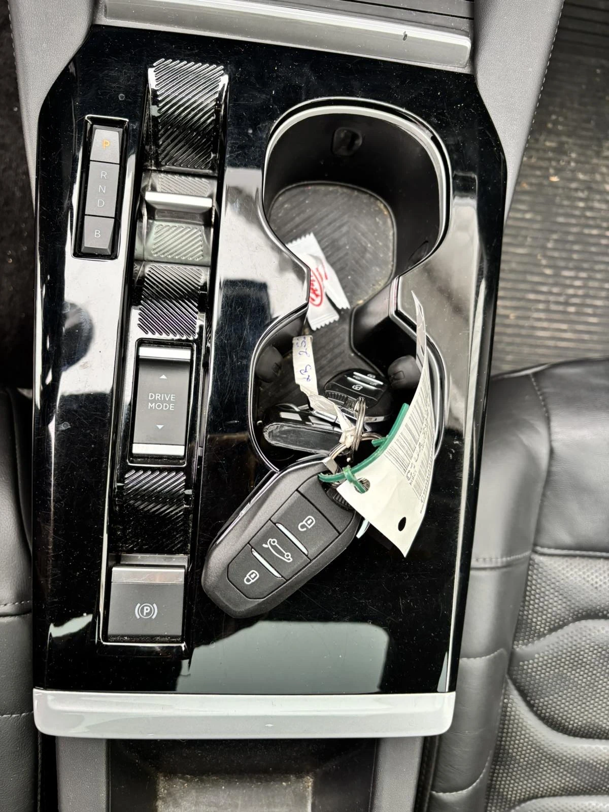 Citroen C5X CITROEN C5 X PLUG IN-HYBRID 225 EAT8 ����� SHINE. | Mobile.bg � ����������� 10