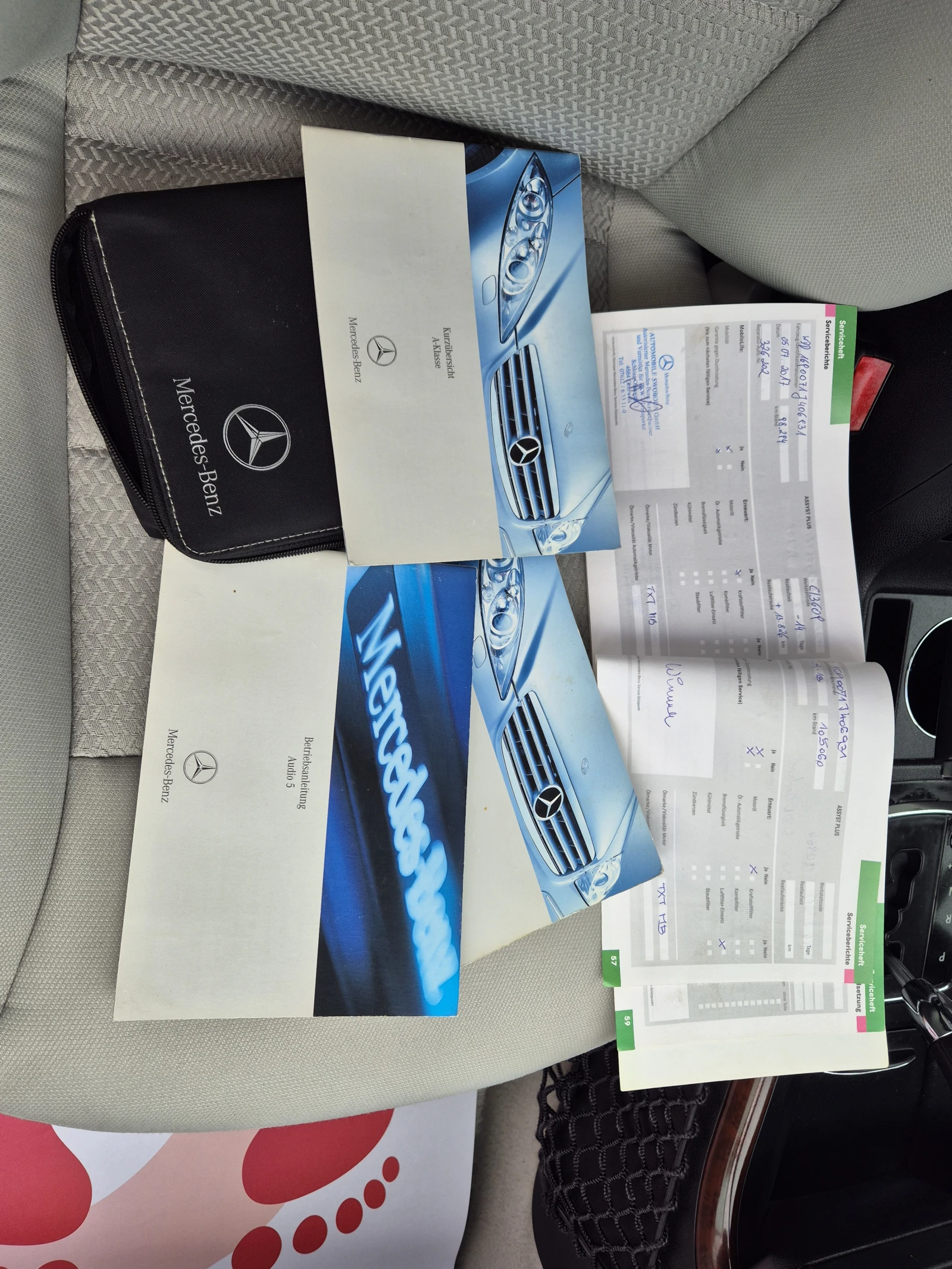 Mercedes-Benz A 180 * FACE* AUTOMAT* ТОП СЪСТОЯНИЕ* , снимка 17 - Автомобили и джипове - 53899832