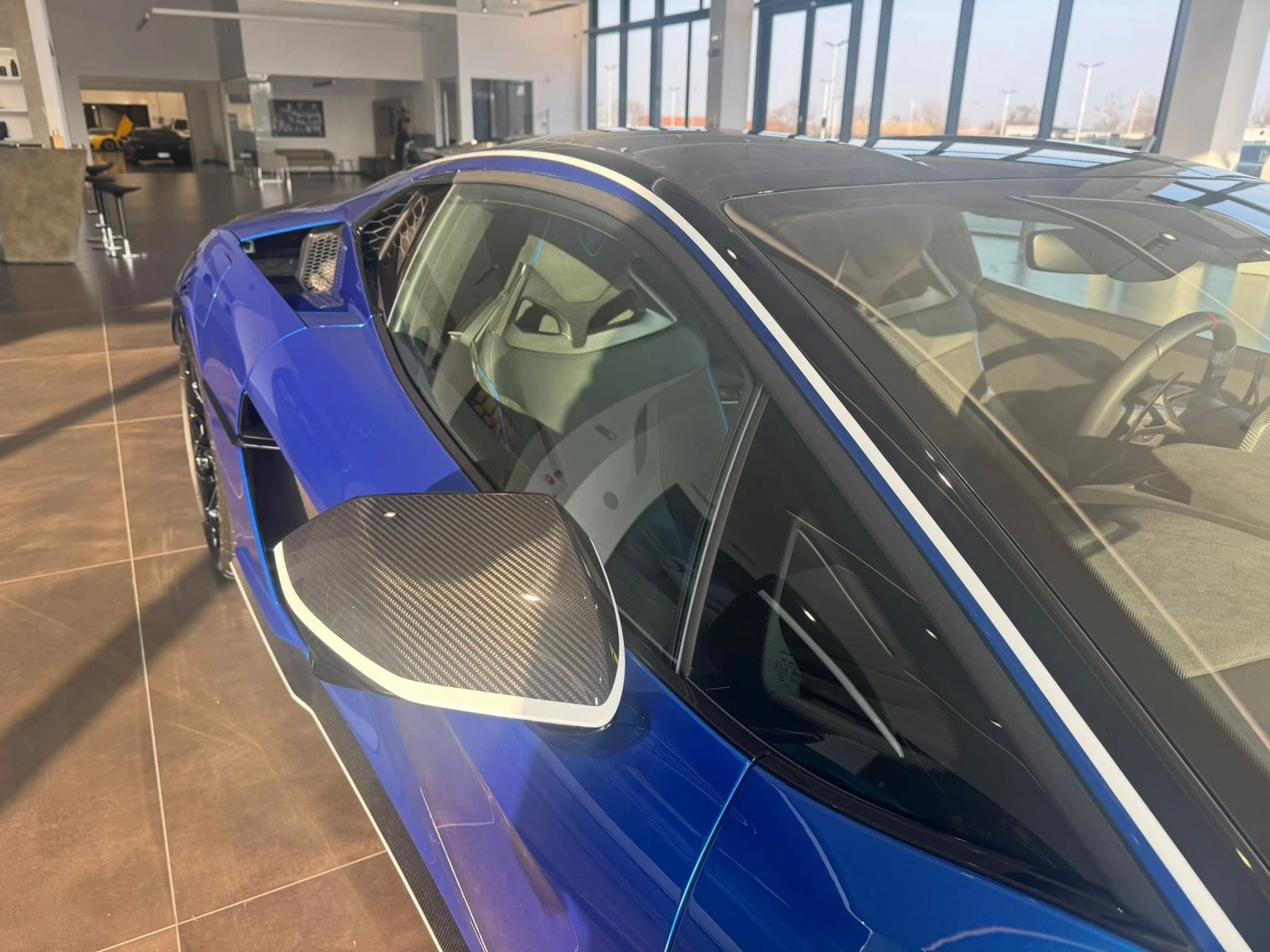 Lamborghini Temerario Leggere Turbo V8 Hybrid, снимка 9 - Автомобили и джипове - 53914330