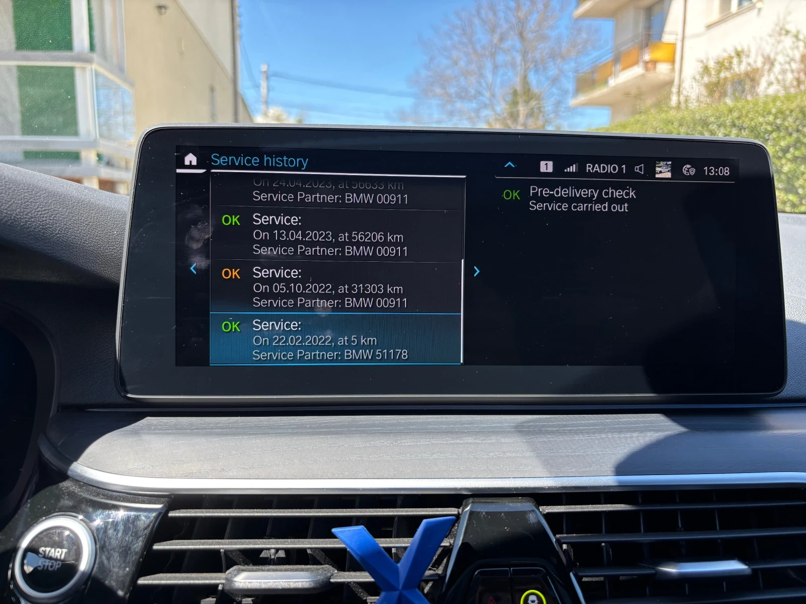 BMW 530E xDrive M Sport H&K Cam Navi, снимка 6 - Автомобили и джипове - 54109509