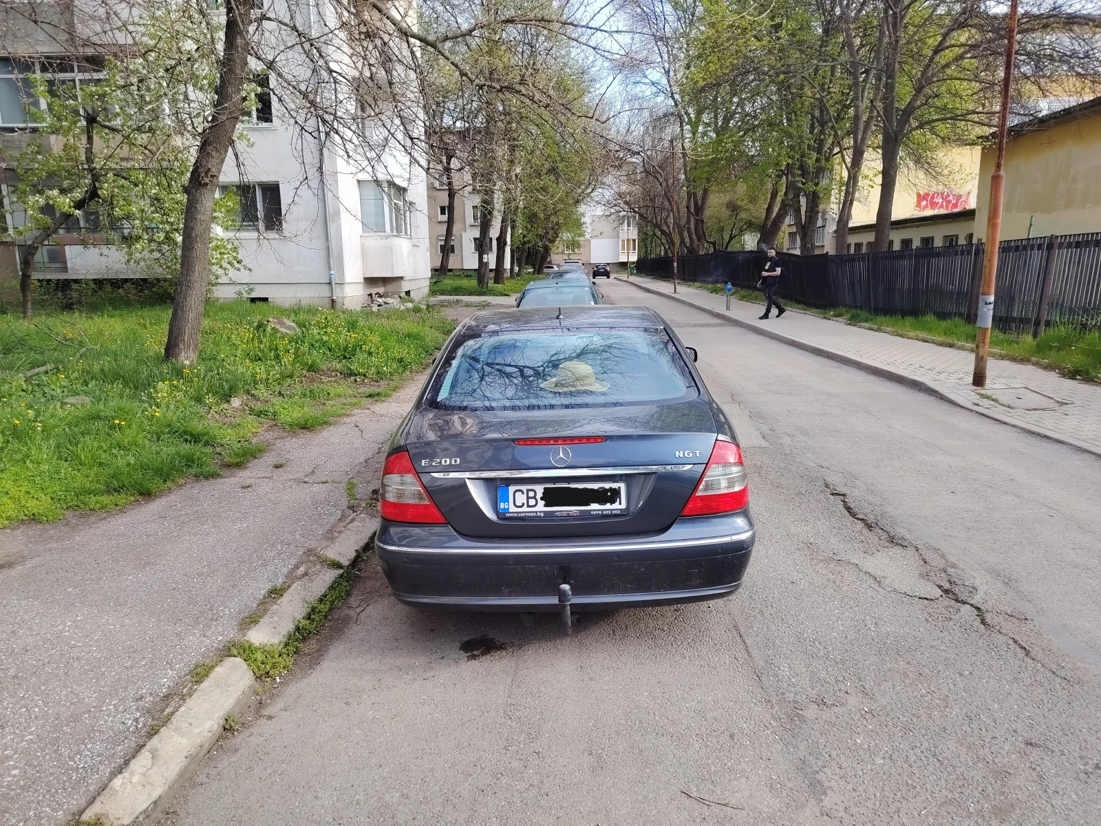 Mercedes-Benz E 200 LPG, снимка 2 - Автомобили и джипове - 54273073