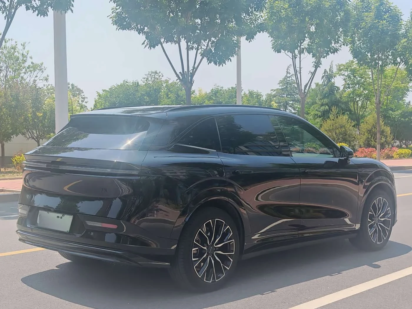 Zeekr 7X AWD Intelligent driving edition autogeorge.com, снимка 4 - Автомобили и джипове - 54566450