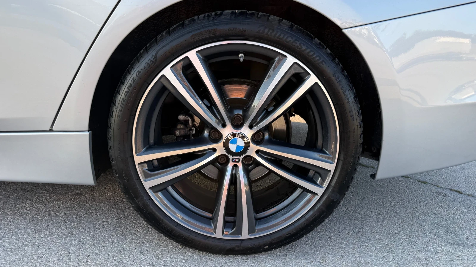 BMW 320 Efficient Dynamics, снимка 10 - Автомобили и джипове - 54923427