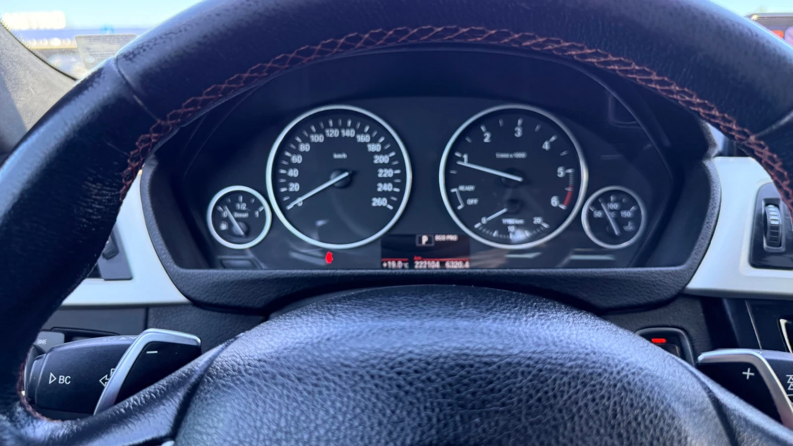 BMW 320 Efficient Dynamics, снимка 8 - Автомобили и джипове - 54923427