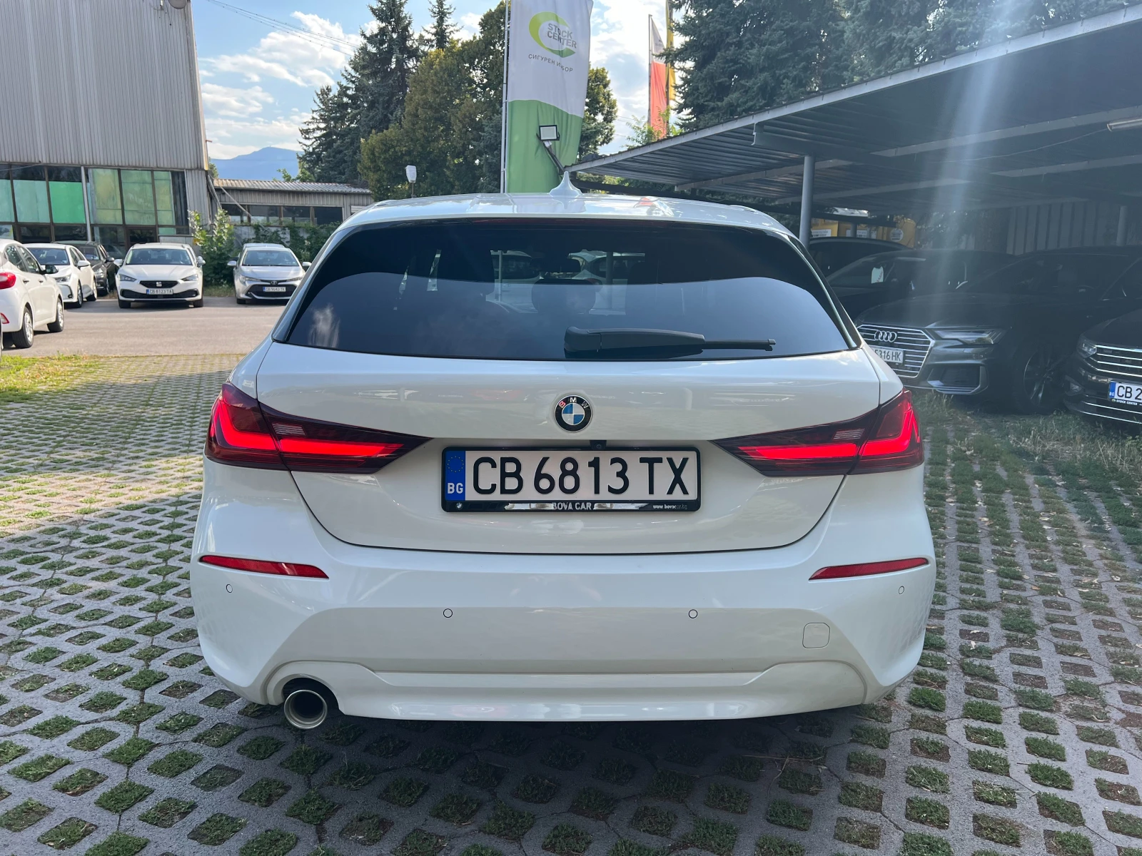 BMW 116 i Automatic, снимка 5 - Автомобили и джипове - 55301919