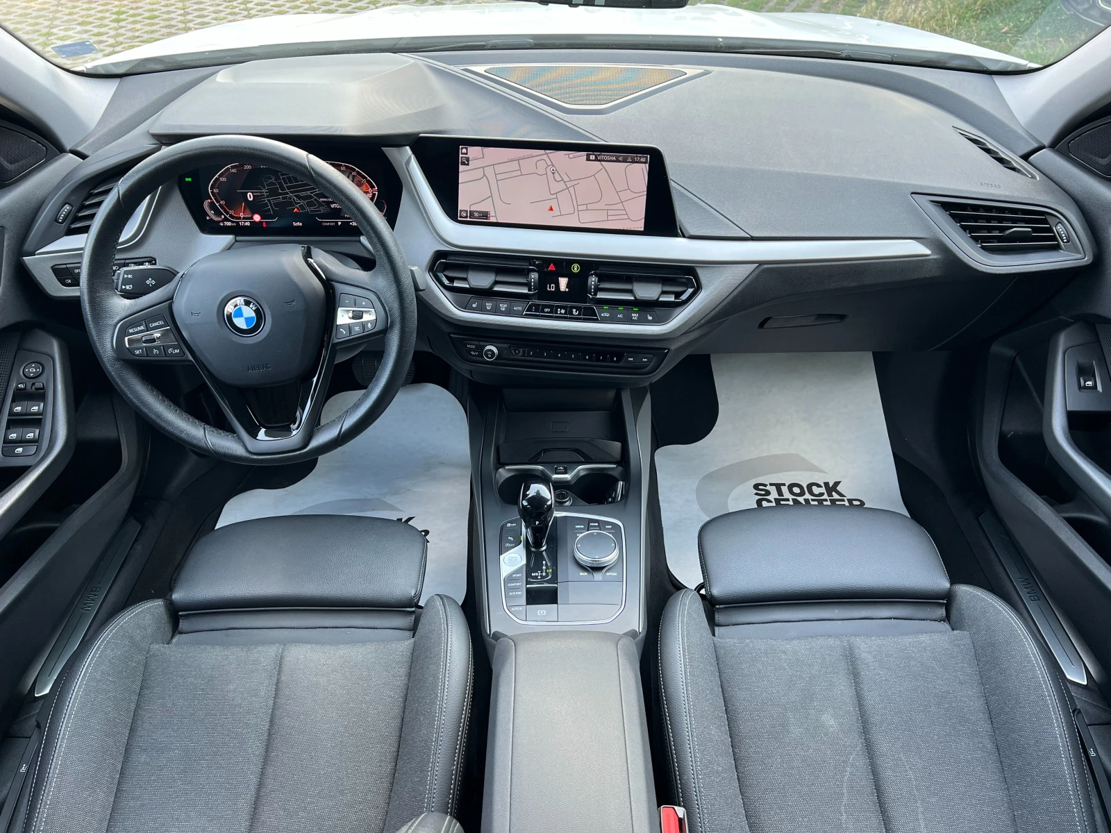 BMW 116 i Automatic, снимка 8 - Автомобили и джипове - 55301919