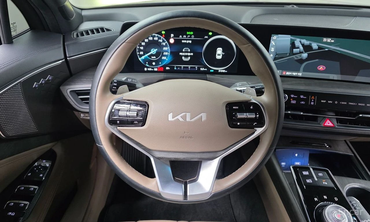 Kia K8 HYBRID* NOBLESSE* ПОДГРЕВ* ОБДУХВАНЕ* LANE* ASSIST, снимка 8 - Автомобили и джипове - 55597532