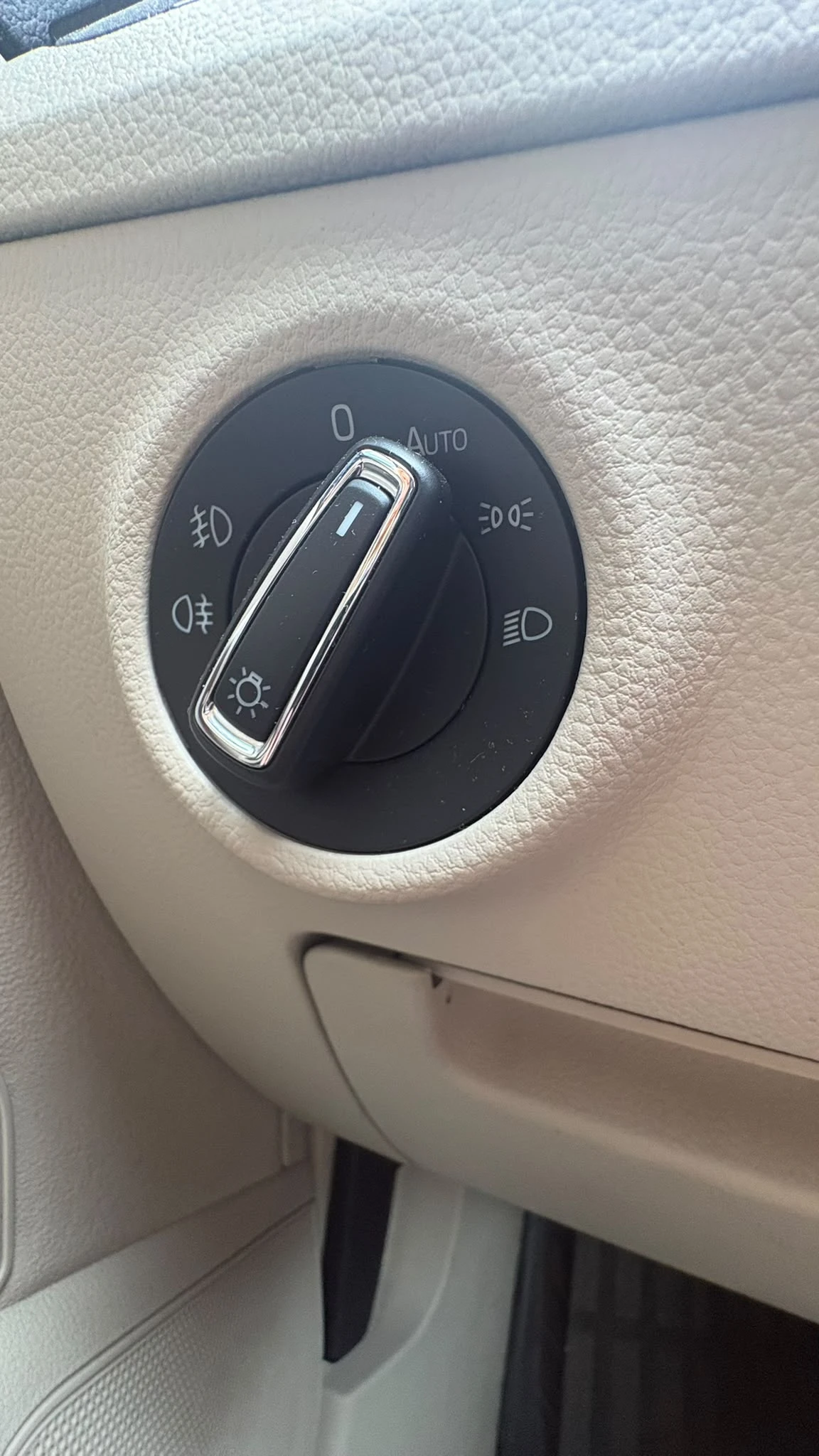 Skoda Superb 4x4 DSG L&K, снимка 7 - Автомобили и джипове - 55943585
