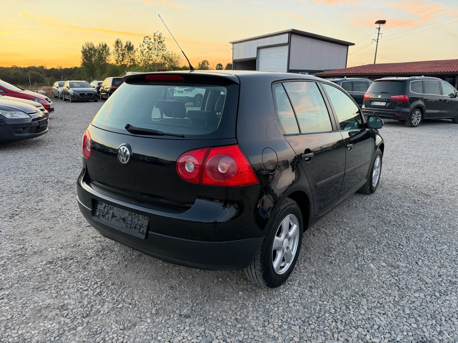 VW Golf 1.4i-80PS, снимка 5 - Автомобили и джипове - 55955358