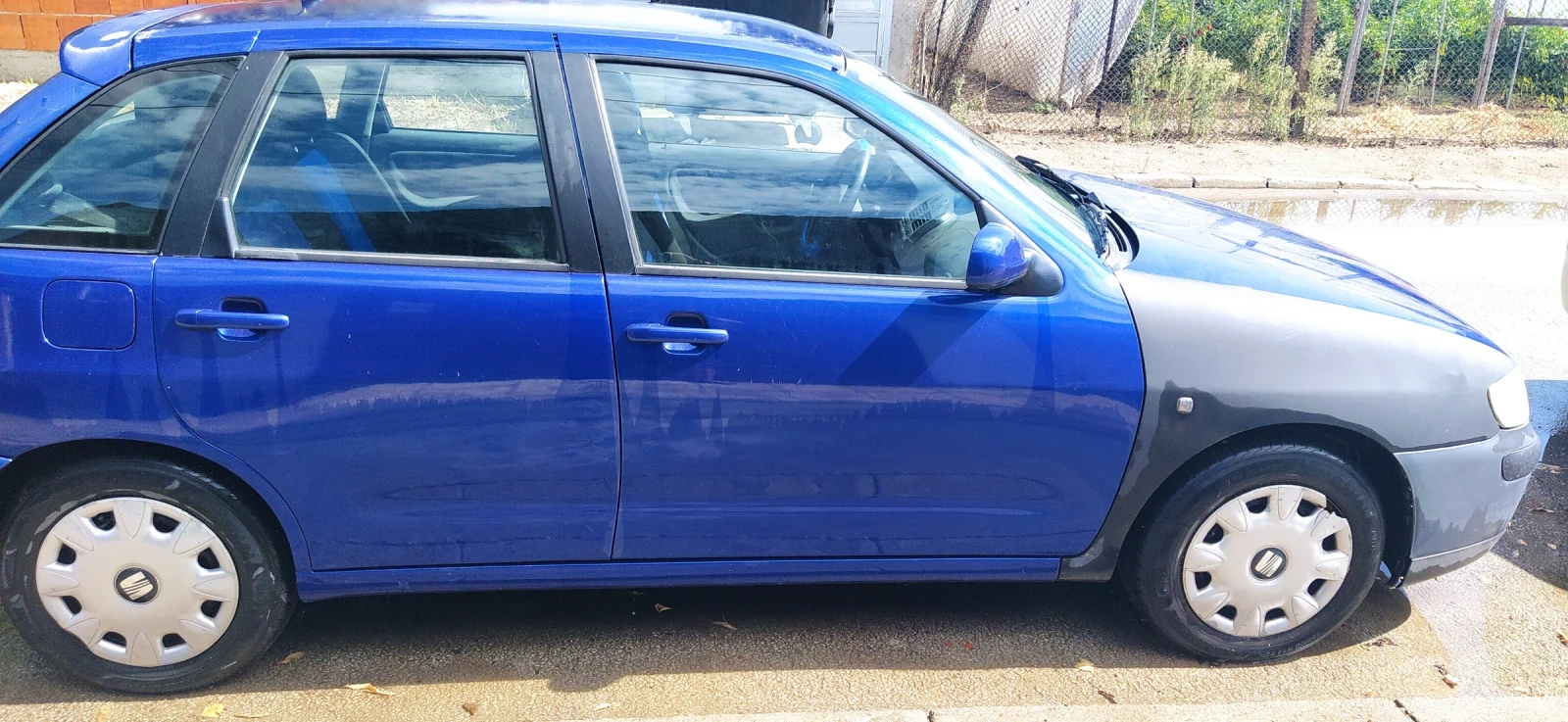 Seat Ibiza 1.4 MPI , снимка 9 - Автомобили и джипове - 56057068