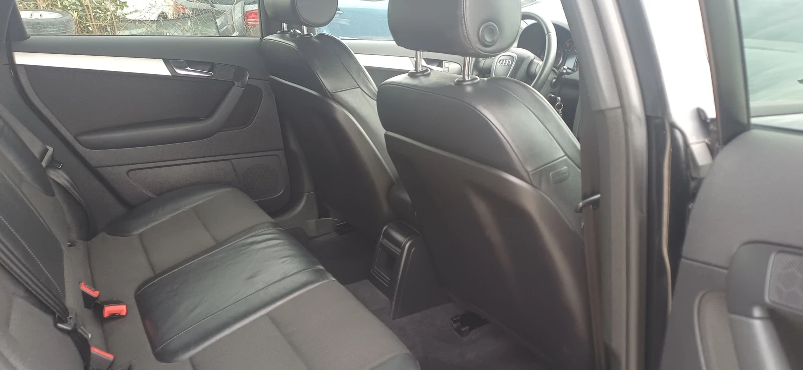 Audi A3 1.9 TDI S-LINE, снимка 15 - Автомобили и джипове - 56238282