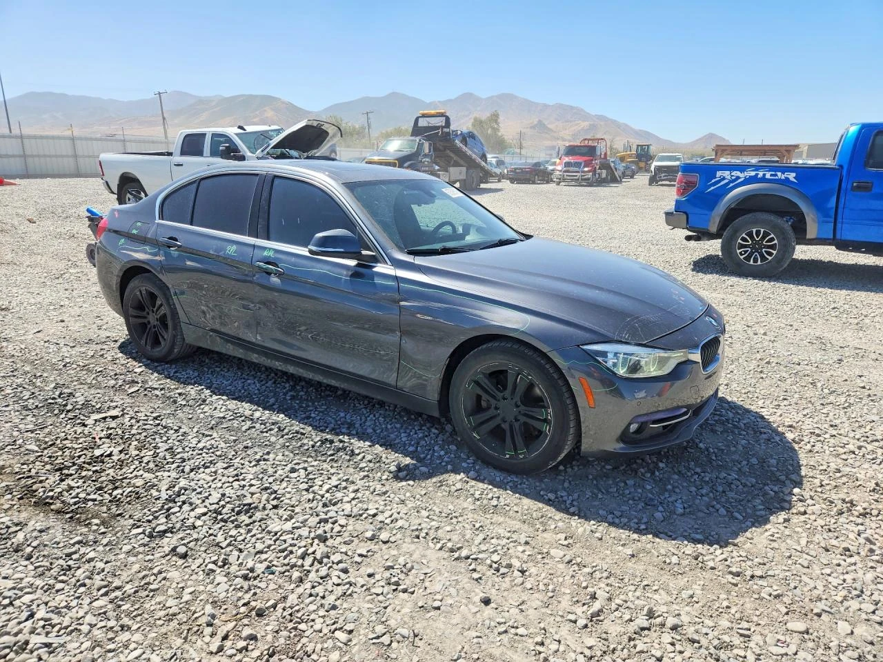 BMW 330 2.0l Xi, снимка 4 - Автомобили и джипове - 56341084