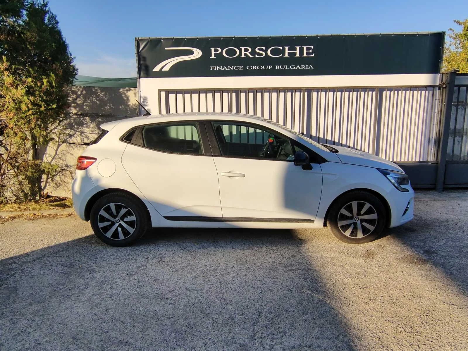 Renault Clio Zen 1.0 TCe / 66 kW / 90 �.�, 6MT | Mobile.bg � ����������� 2