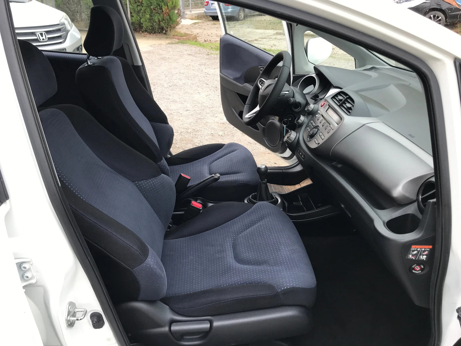 Honda Jazz 1, 2 LSRE, снимка 15 - Автомобили и джипове - 56654244